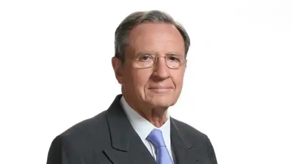 Las redes dieron por muerto a Mariano Grondona, pero vive