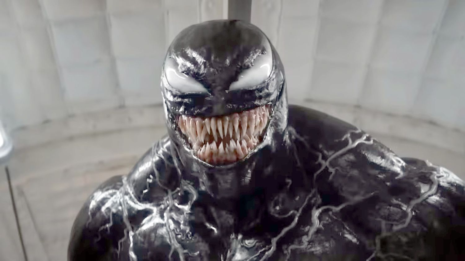 Venom. Promete mucha adrenalina