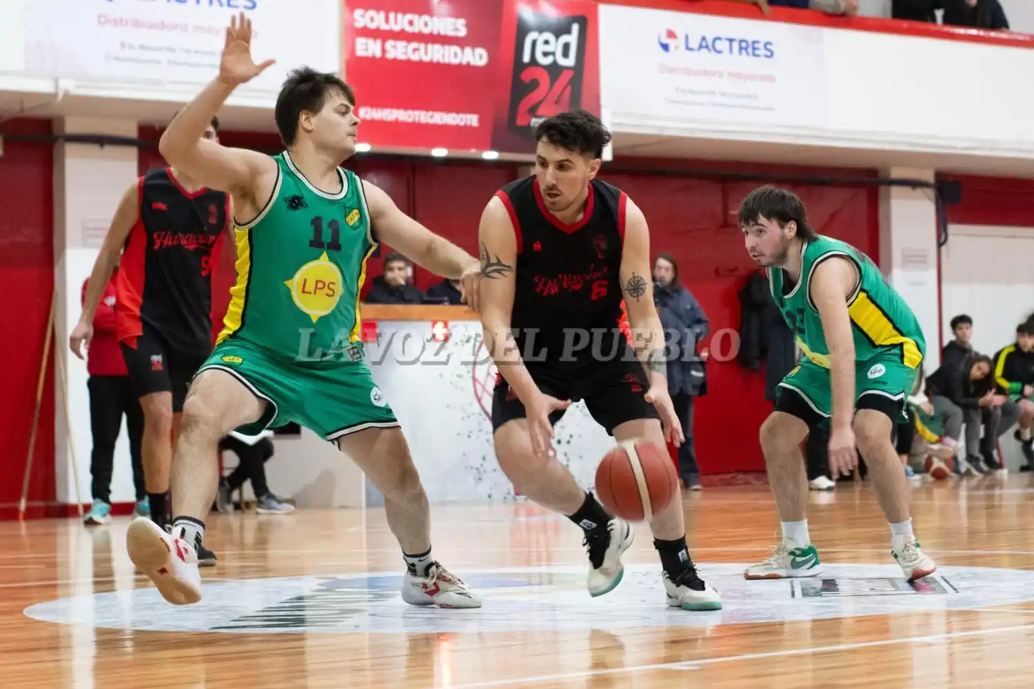Básquet: clásico en semifinales entre Huracán y Costa Sud