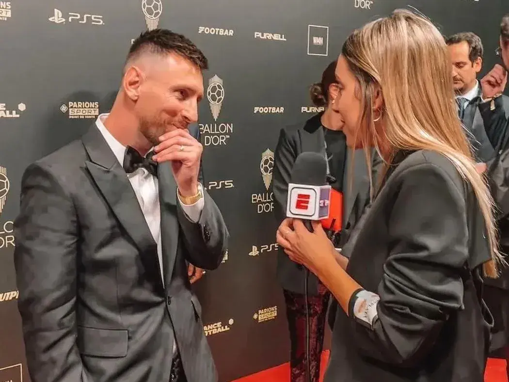 Lionel Messi y Sofía Martínez. Blanco de versiones falsas