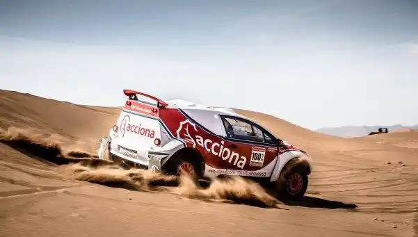 Dakar: inédito auto ecológico será conducido por dupla argentina