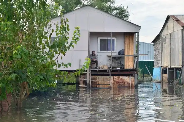 Emergencia: Villa Paranacito es asistida por la inundación