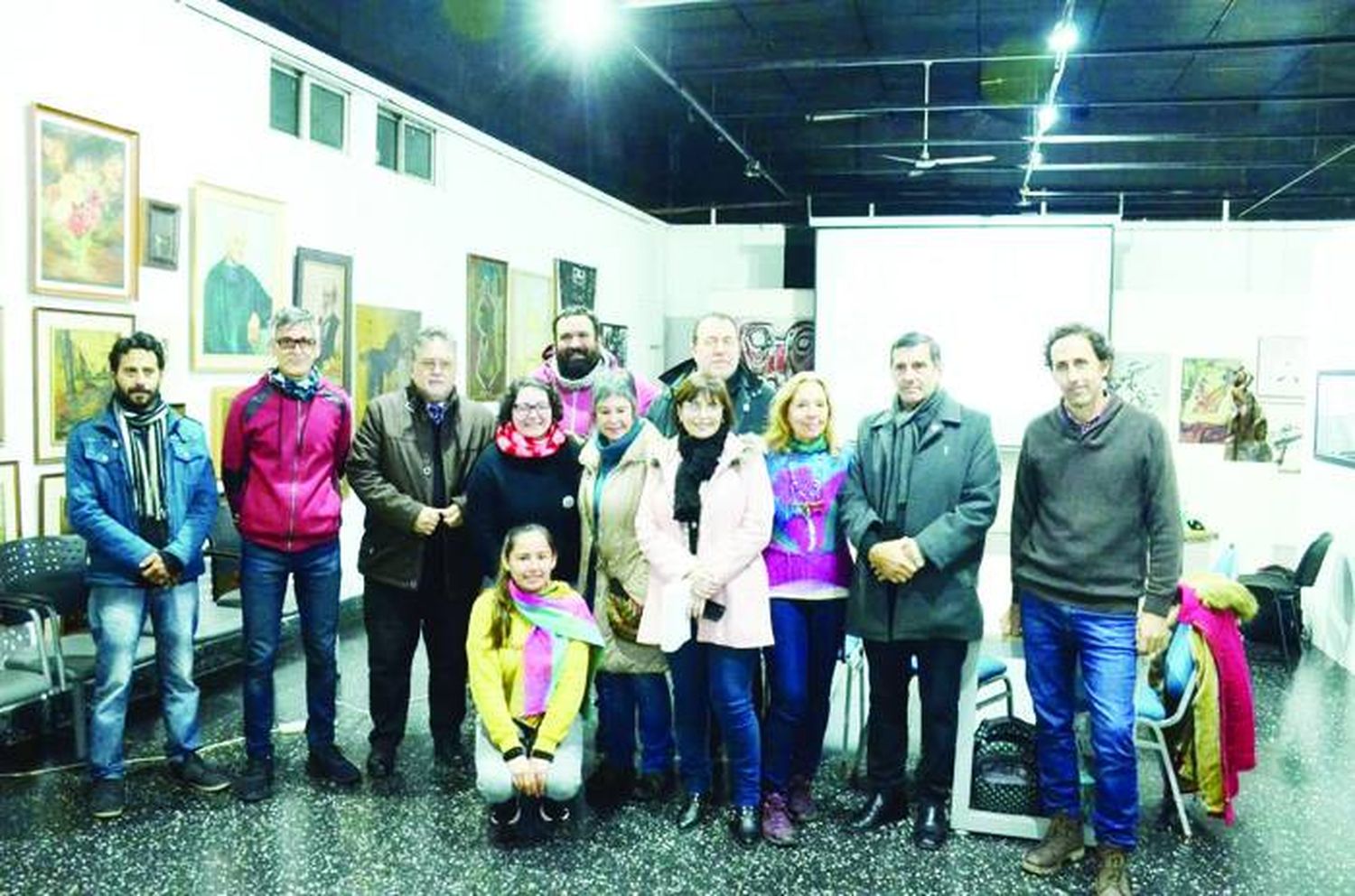 Con la presencia de los jurados inició el proceso de selección de las obras en el Museo de Artes Visuales