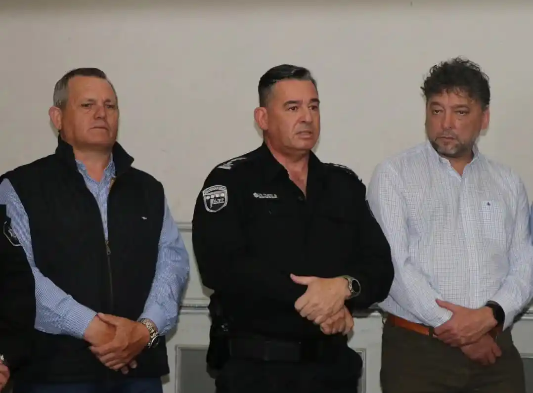 Autoridades policiales y ministeriales se reunieron en Rafaela para coordinar la implementación del “911 Rural” y definir protocolos ante delitos en zonas rurales. - 1