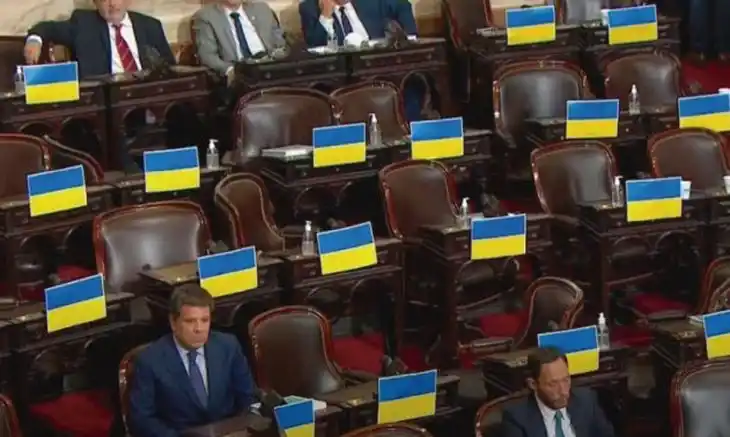 El PRO se retiró del recinto luego del anuncio de una investigación por el préstamo del FMI