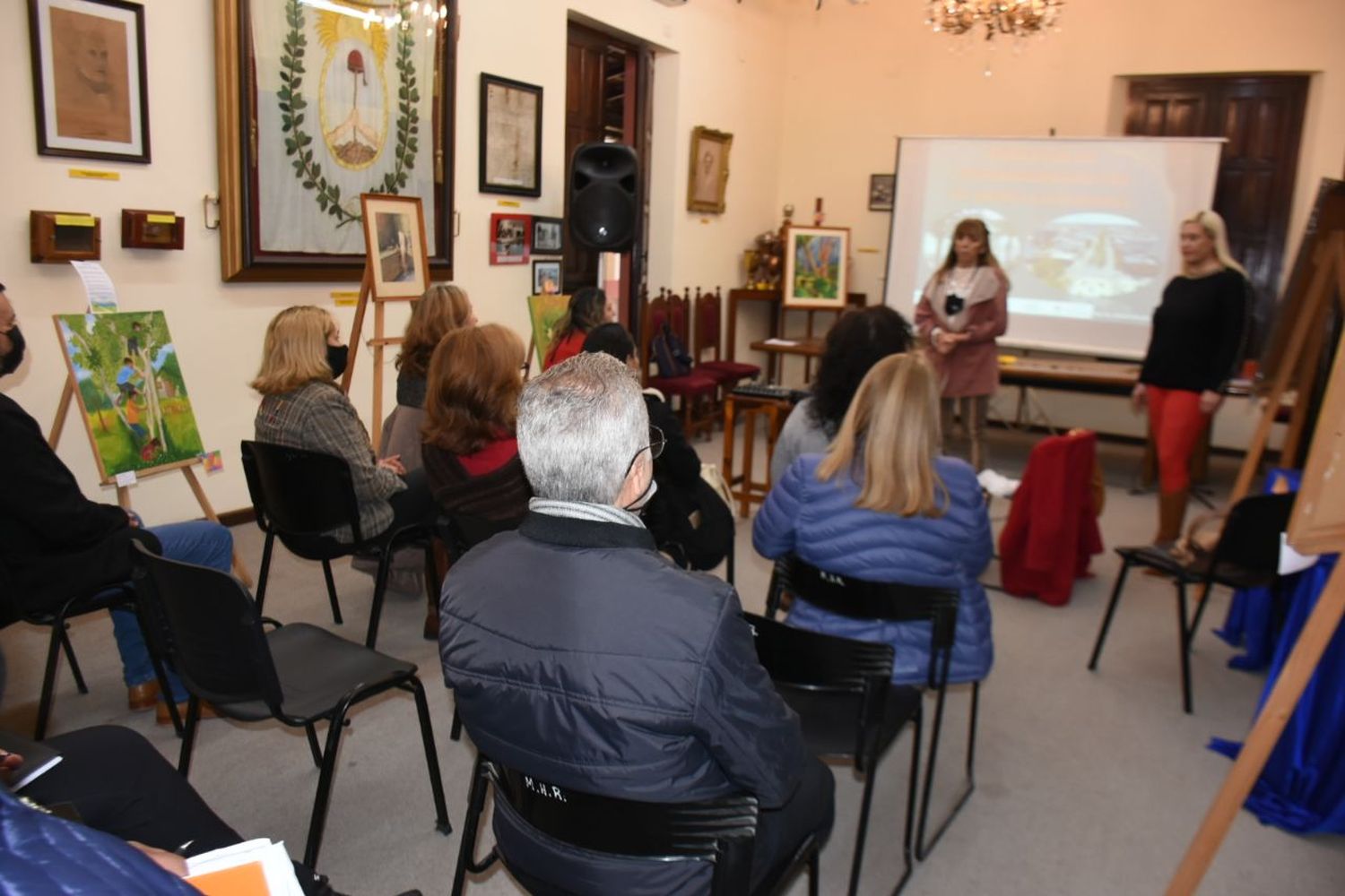 Se llevó a cabo el Conversatorio "Proceso de Patrimonialización de Bienes Culturales"