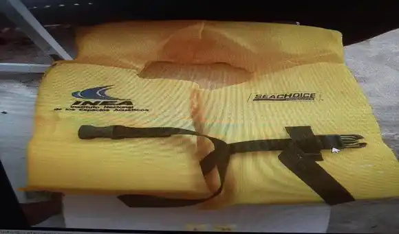 ¡NAUFRAGIO LA TORTUGA! Localizan un chaleco salvavidas en aguas de Curazao