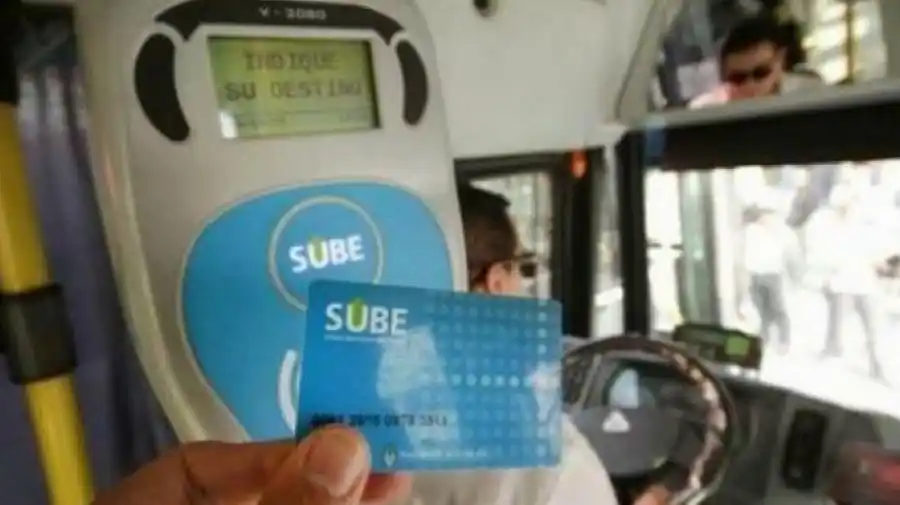 Comenzaron a colocar los lectores en los colectivos.