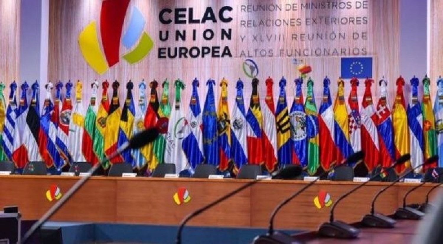 Por primera vez en cumbre 
birregional, la UE y la Celac adoptan
 moción sobre la Cuestión Malvinas