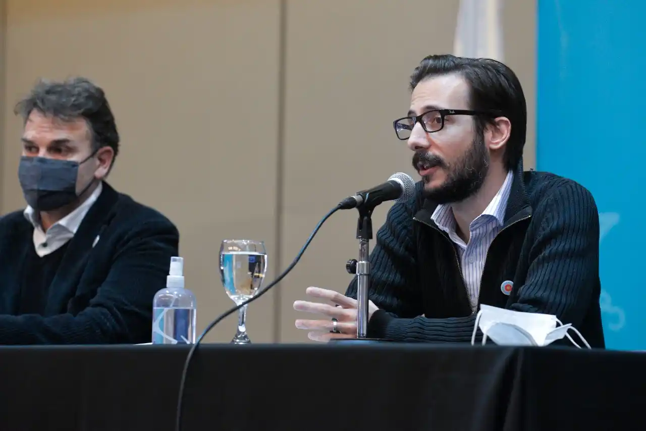 Cuáles son las obras de arquitectura anunciadas para siete municipios de la Provincia