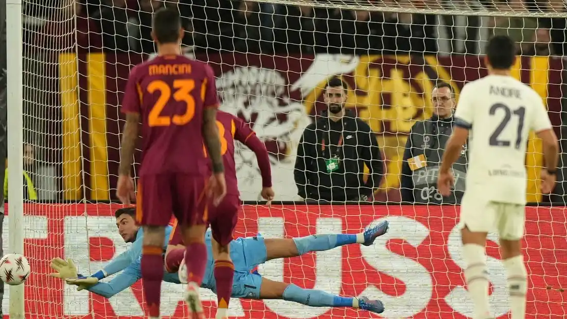 Finalmente fue victoria de los franceses por la mínima, con el tanto a los 6´ de Haraldsson.