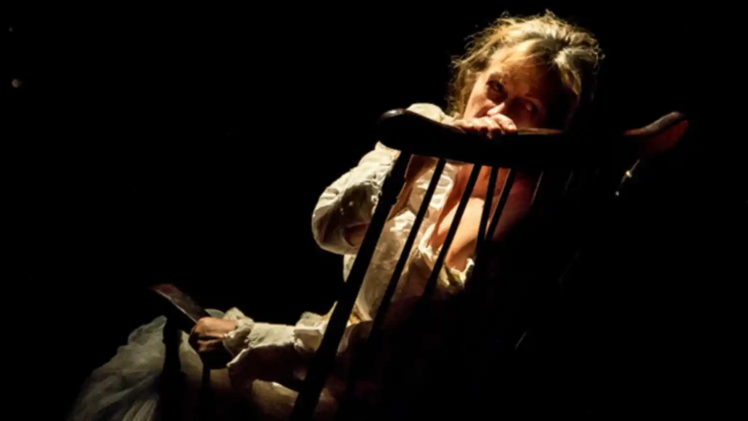 “La Luna y El Pozo” se presenta en La Mirage