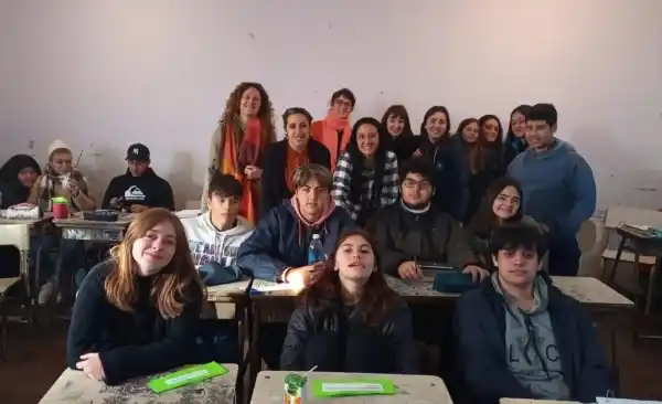 Prevención de violencia en los noviazgos en las escuelas a través de un ciclo de talleres