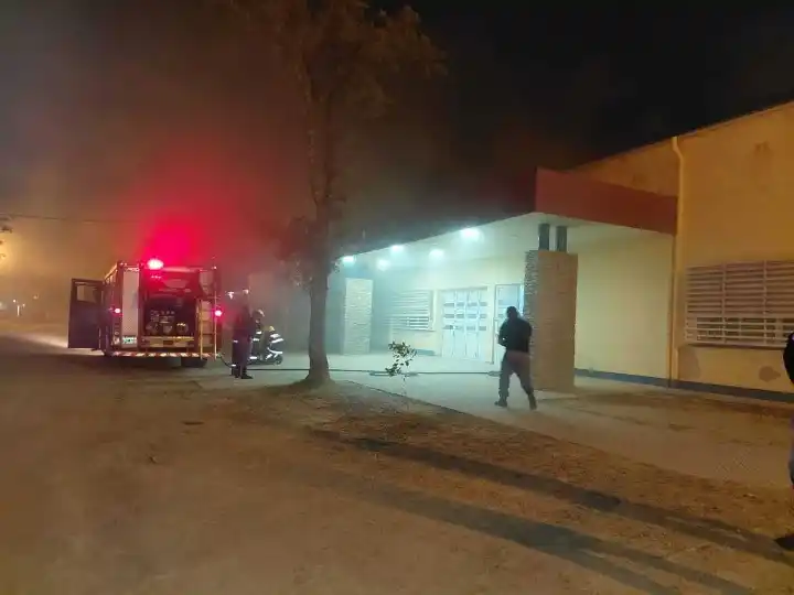 Un incendio afectó a la EPEP 445 de la ciudad de Formosa