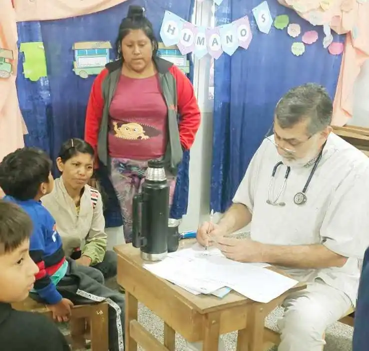 La primera jornada sanitaria en Las
Lomitas superó las 3400 atenciones médicas
