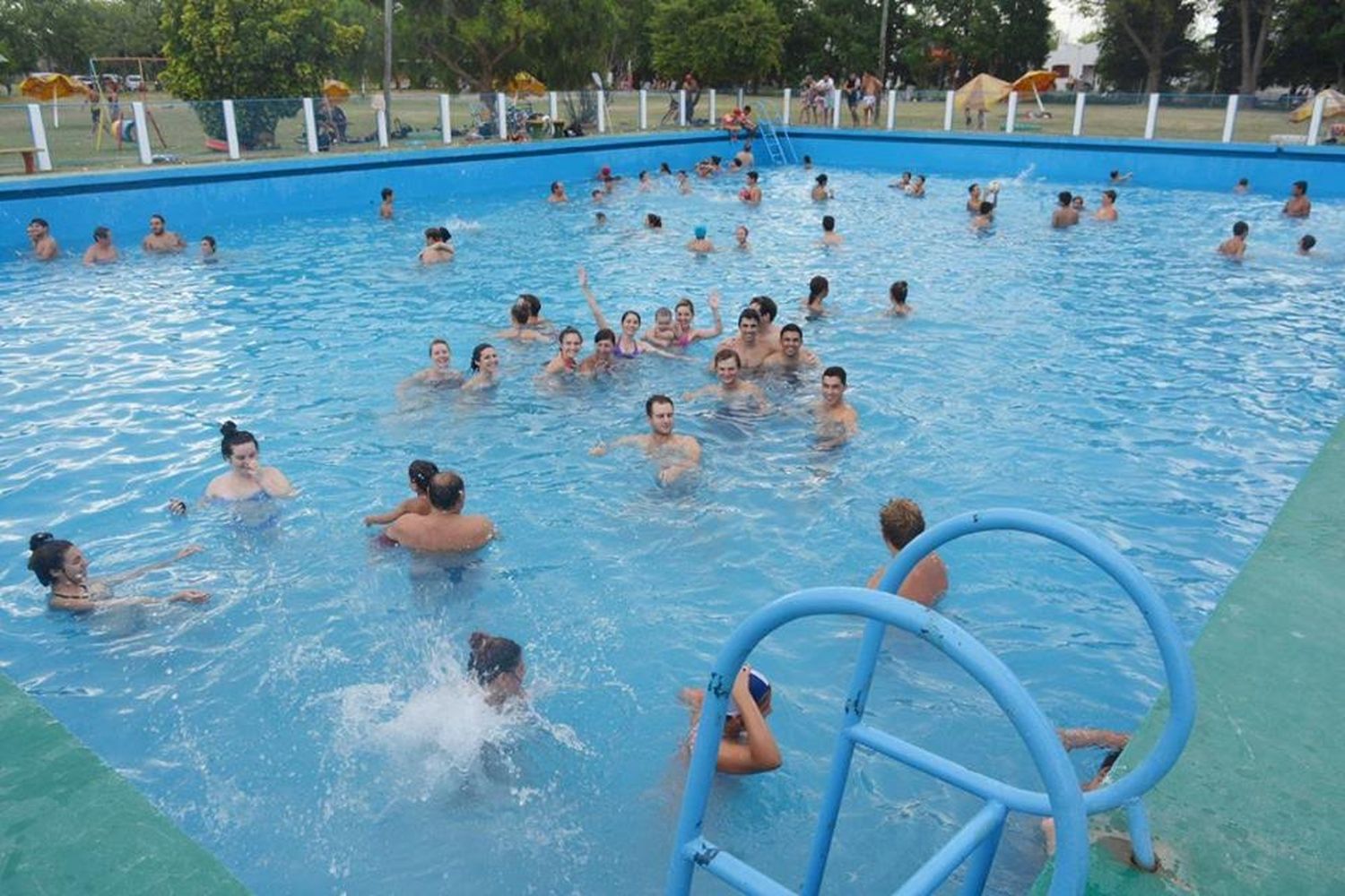 El sábado se inaugura la temporada de pileta 2016/17