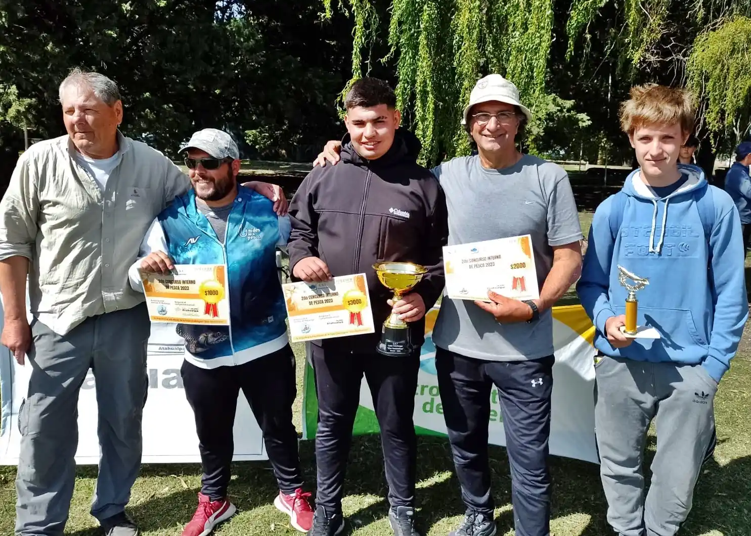 Martínez, Trevisiol, Valentini, Cattaneo y Guiraldes.