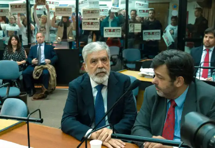 Sin De Vido presente, se reanuda el juicio por la tragedia de Once