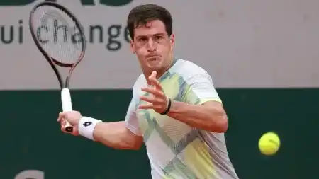 Fede Gómez no pudo con Cameron Norrie