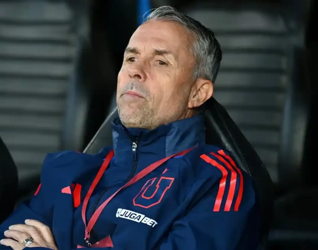 Gustavo Álvarez renunció a San Lorenzo y Perazzo asumió de manera interina