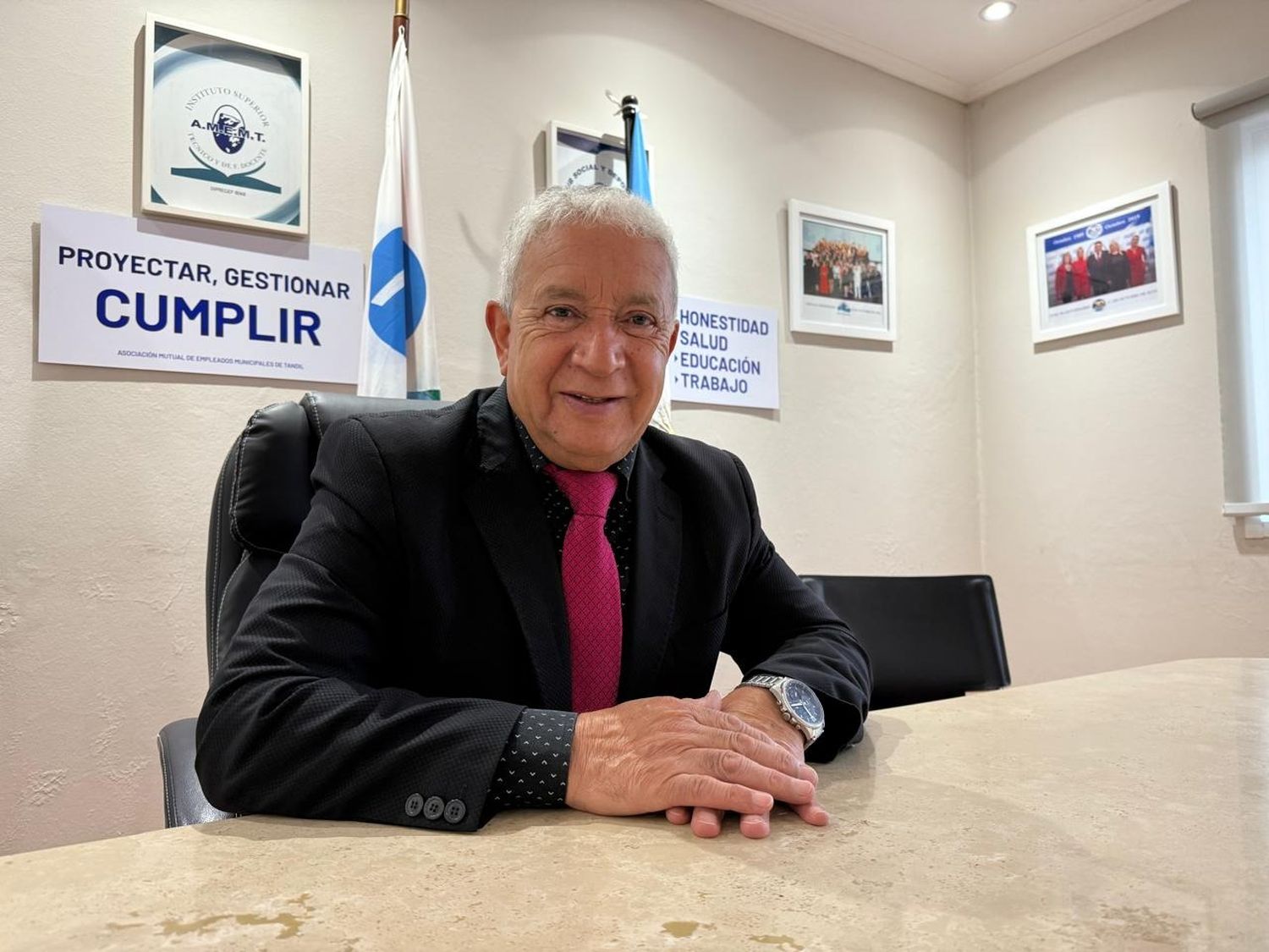 Amemt presentará un recurso de amparo contra la gerenciadora de IOMA por no firmar convenio con la mutual