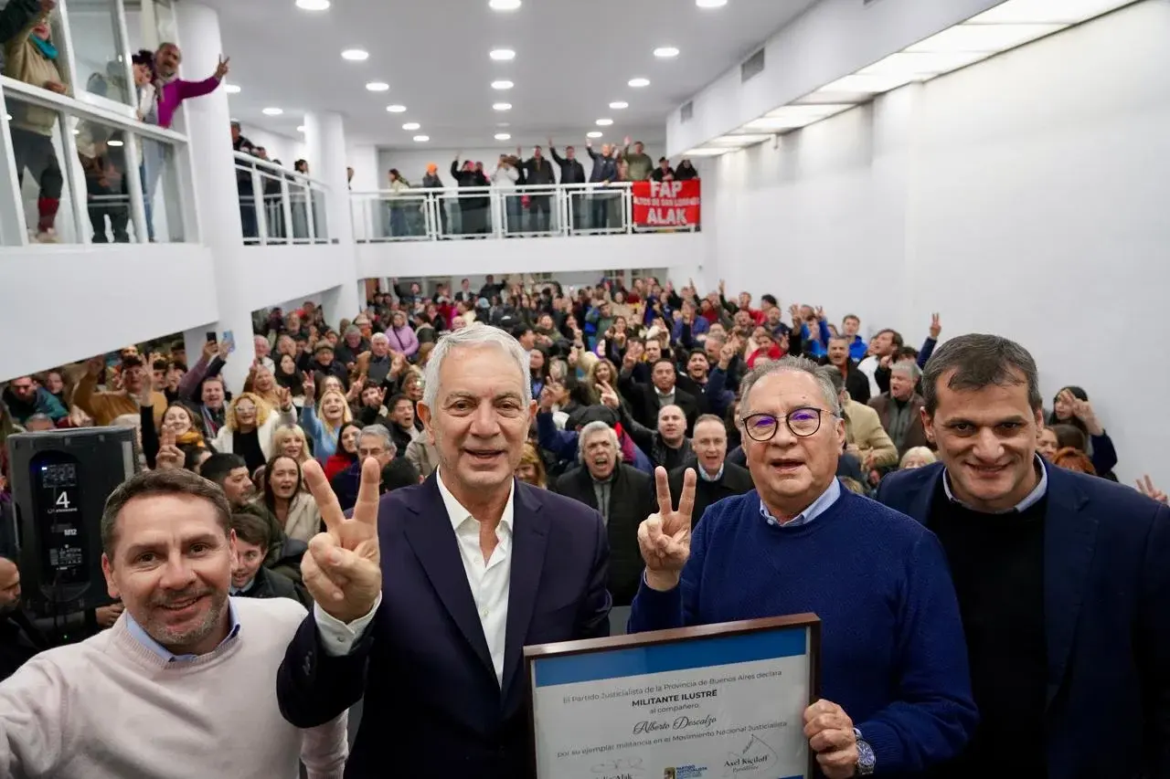 Alak junto a Alberto Descalzo: “En el peronismo no sobra nadie, necesitamos a todos”