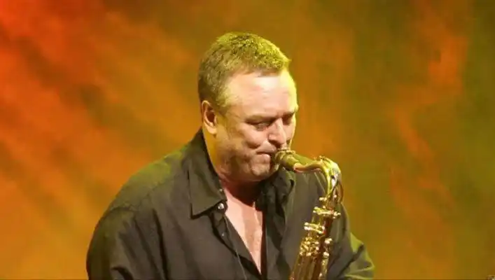 Muere Brian Travers, fundador del grupo UB40