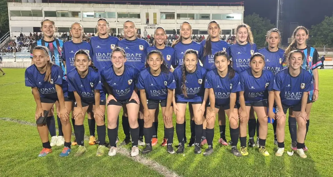 El seleccionado femenino se presentó con una victoria
