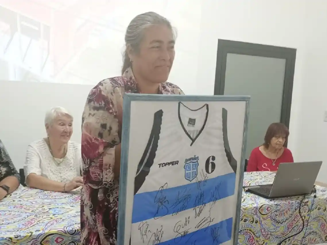 Pesar por el fallecimiento de Silvia Vega. Foto: Sur24.