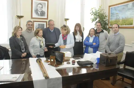 El Municipio recibió una importante donación privada del fotógrafo Carlos Pierroni