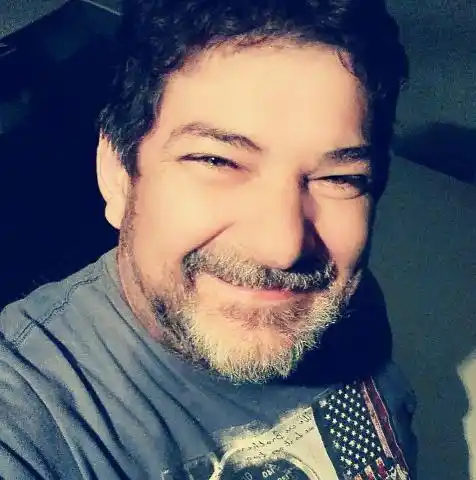 Taky: La inconclusa crónica de sus crónicas