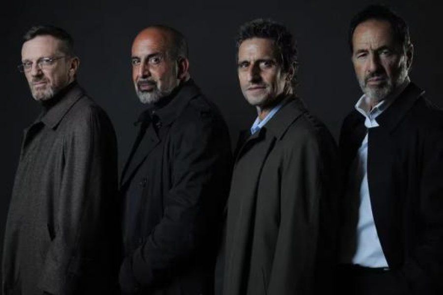 Vuelven "Los Simuladores"