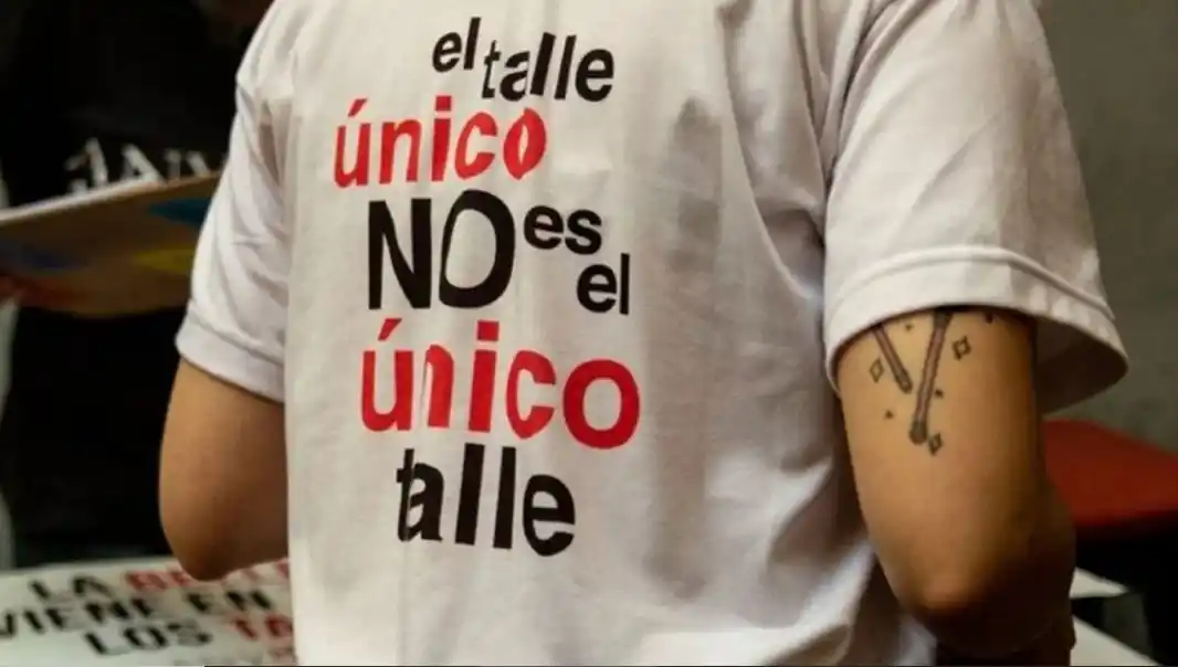 El diputado quiere que eliminen la ley de talles