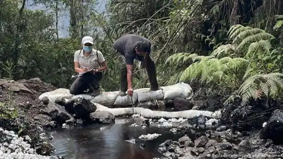 DERRAME PETROLERO  en la Amazonia ecuatoriana: denuncian presunto «sabotaje»