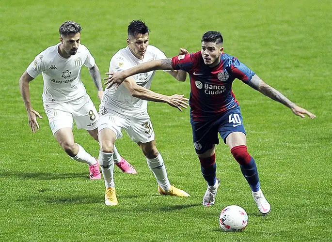 San Lorenzo lo tenía y Racing lo empató en el descuento