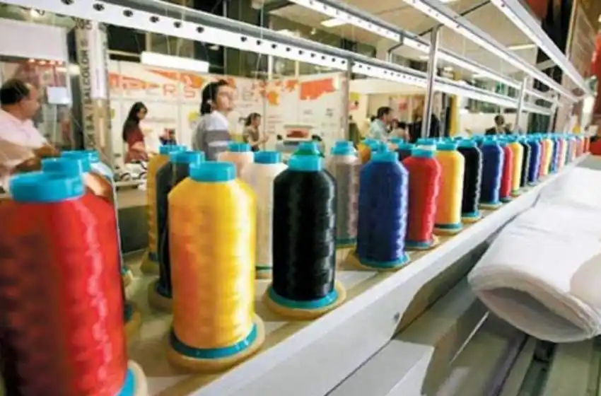 La industria de textiles de Rosario reclama medidas para paliar la crisis del sector