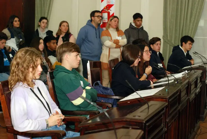 El Parlamento Juvenil debatió en el Concejo Deliberante