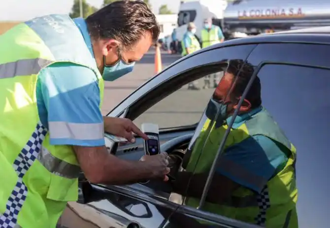 Seguridad Vial pide responsabilidad en Navidad: “Si manejas, no tomes”