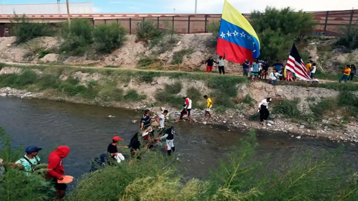 ¡SE ARRIESGARON! Tras fallo judicial, al menos 600 venezolanos cruzaron a EE.UU.