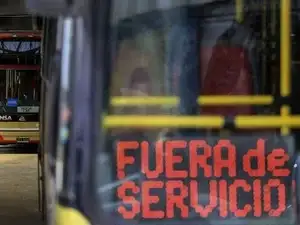 Amenaza de paro de colectivos en AMBA.