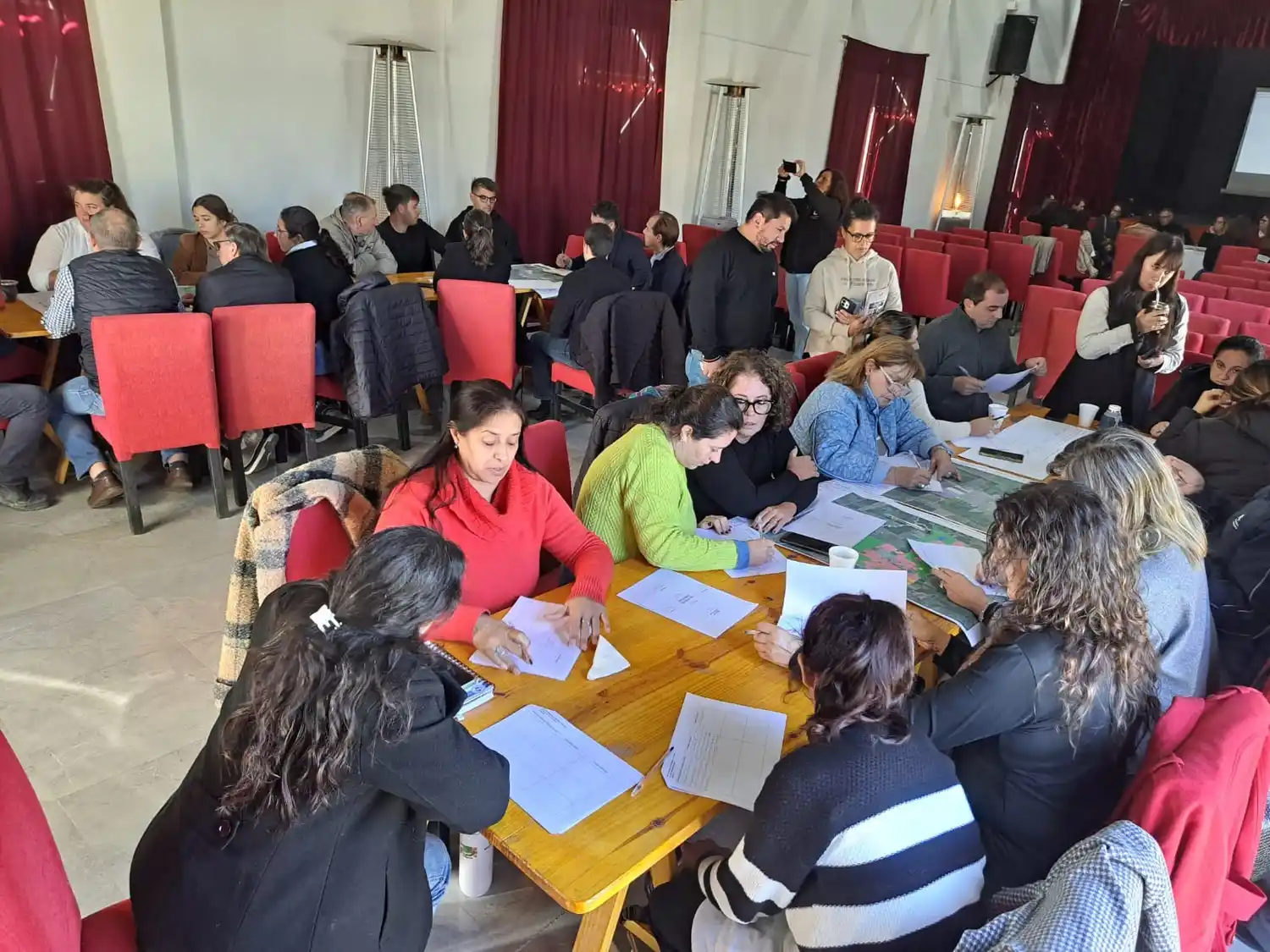 Gran convocatoria por el Plan Base de Desarrollo Urbanístico