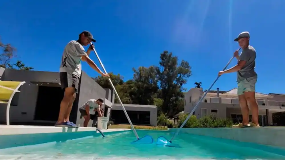 La ANMAT prohibió un desinfectante para piletas