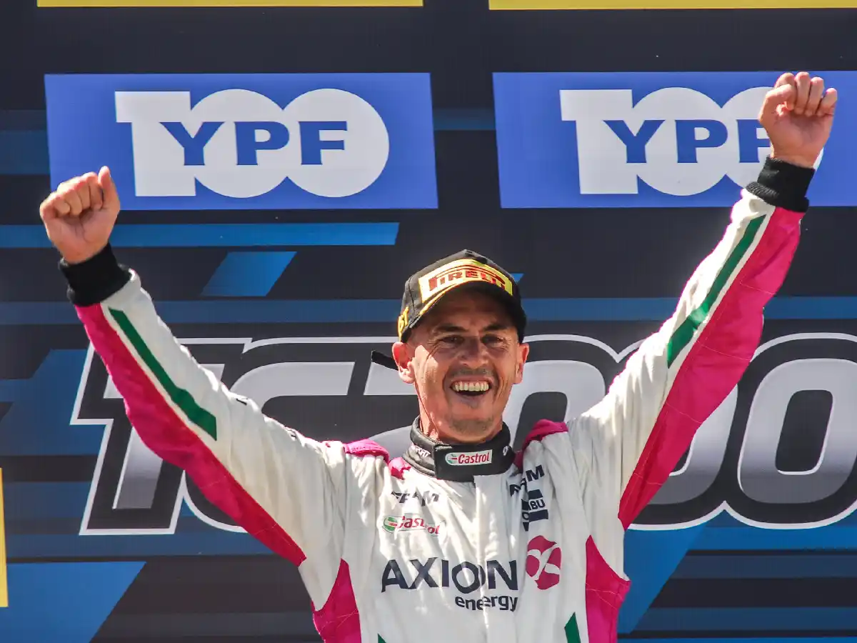 TC 2000: Pernía festejó en Rosario