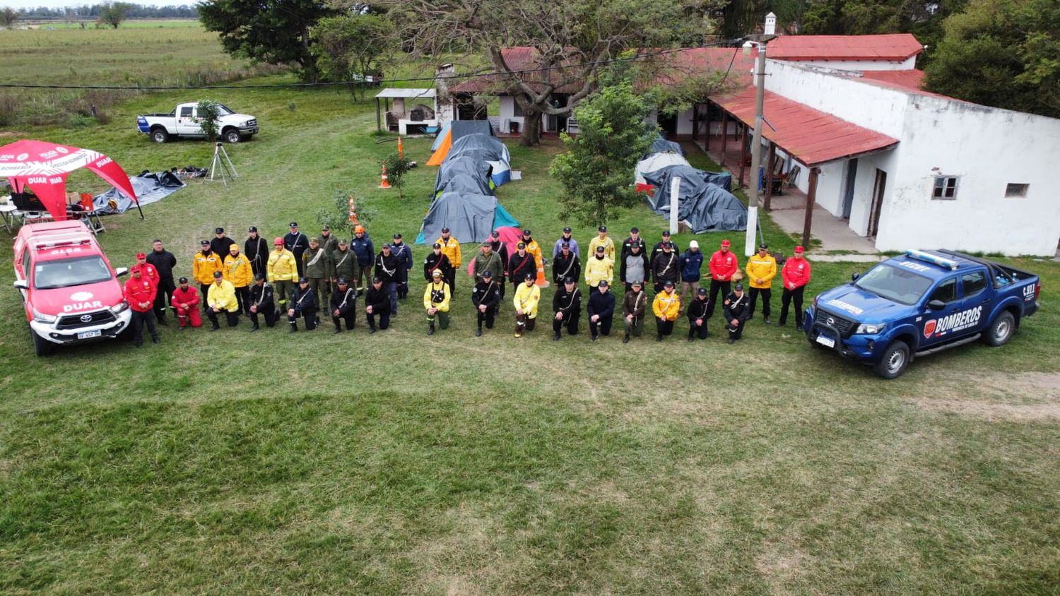 Capacitación a bomberos en Las Gamas