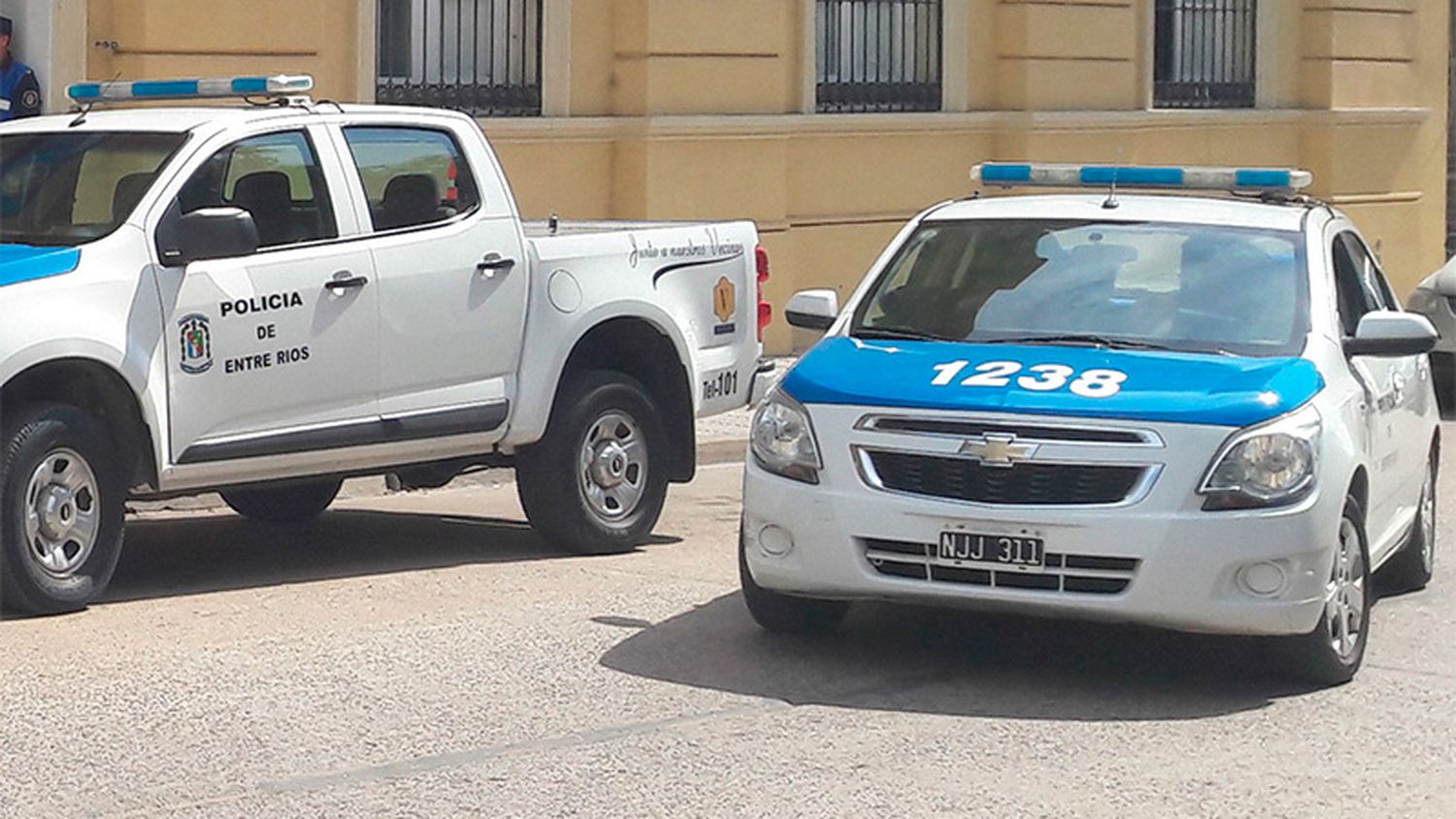 Escuela advirtió posible abuso sexual a niña: padre, madre y hermano, detenidos