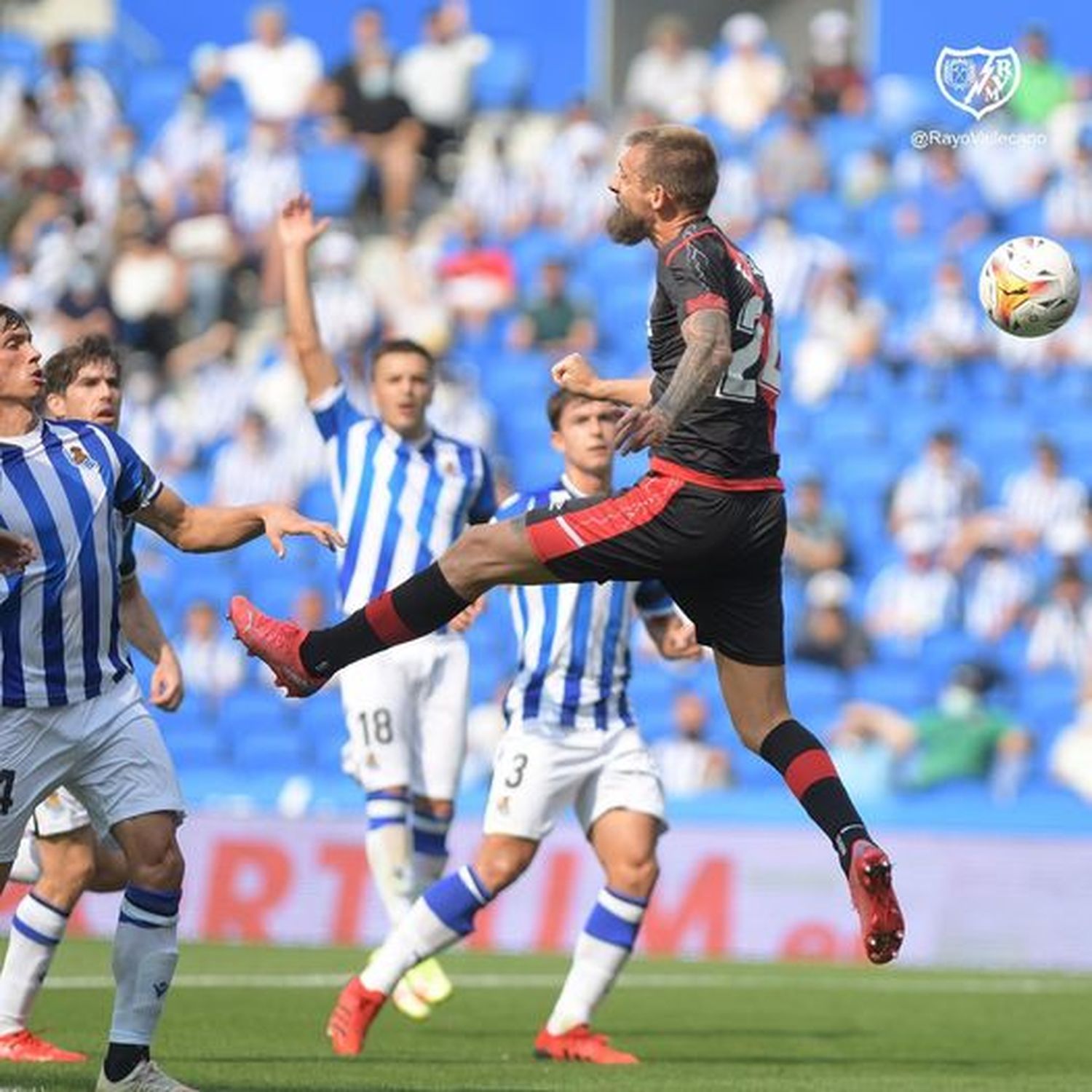 Saveljich, titular en la caída de Rayo Vallecano