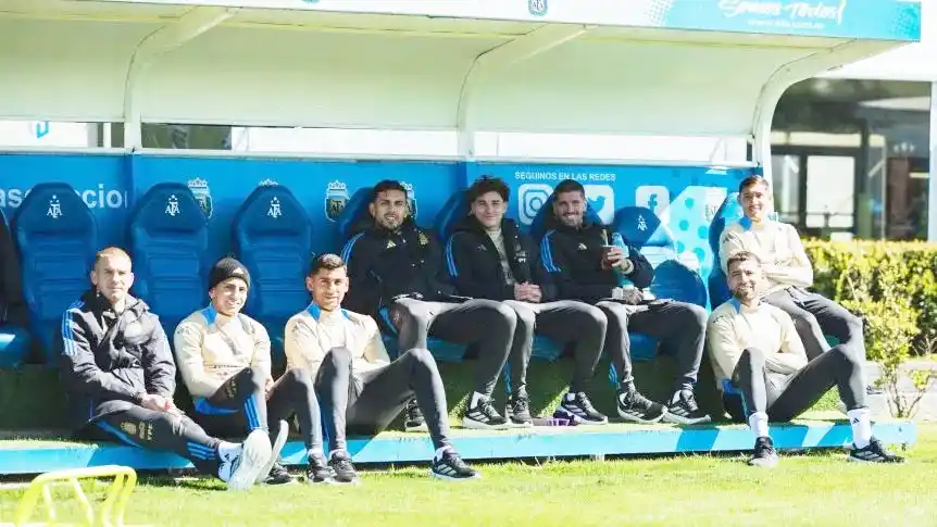 Sin Lionel Messi ni Cuti Romero, la Selección ya pone el foco en el partido con Ecuador