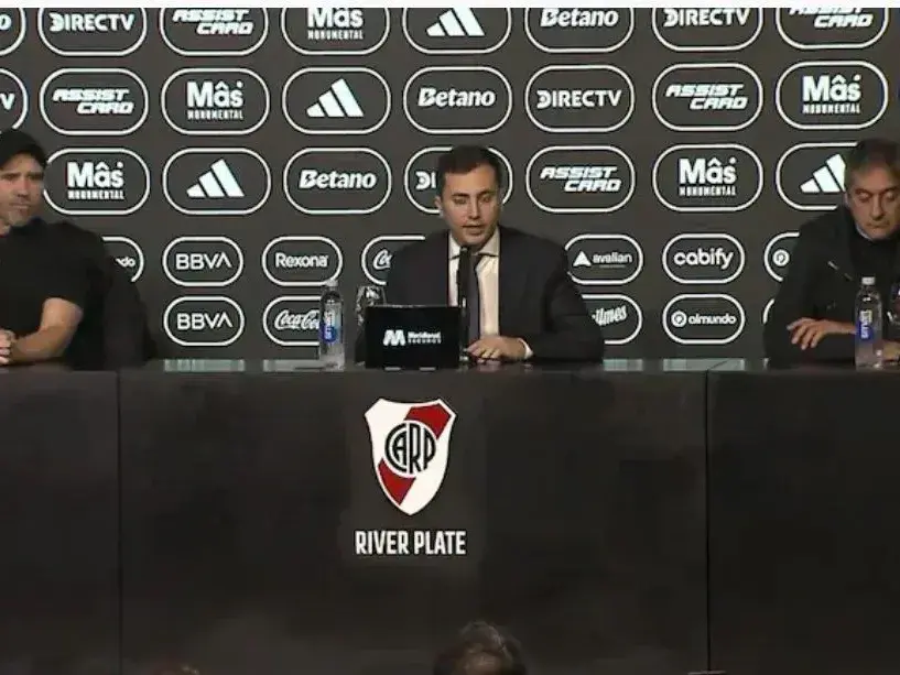 Coudet, Di Carlo y Francescolli anunciando la salida del DT del Millonario.Foto: Captura