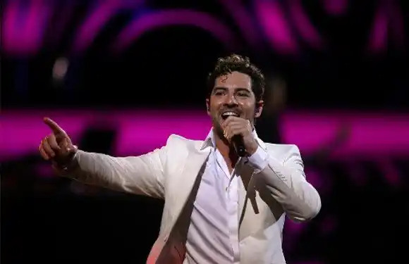 David Bisbal no puede reunirse con su familia