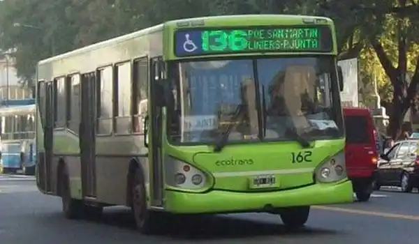 Paro por 6 horas de micros de Ecotrans